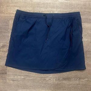 Eddie Bauer skort